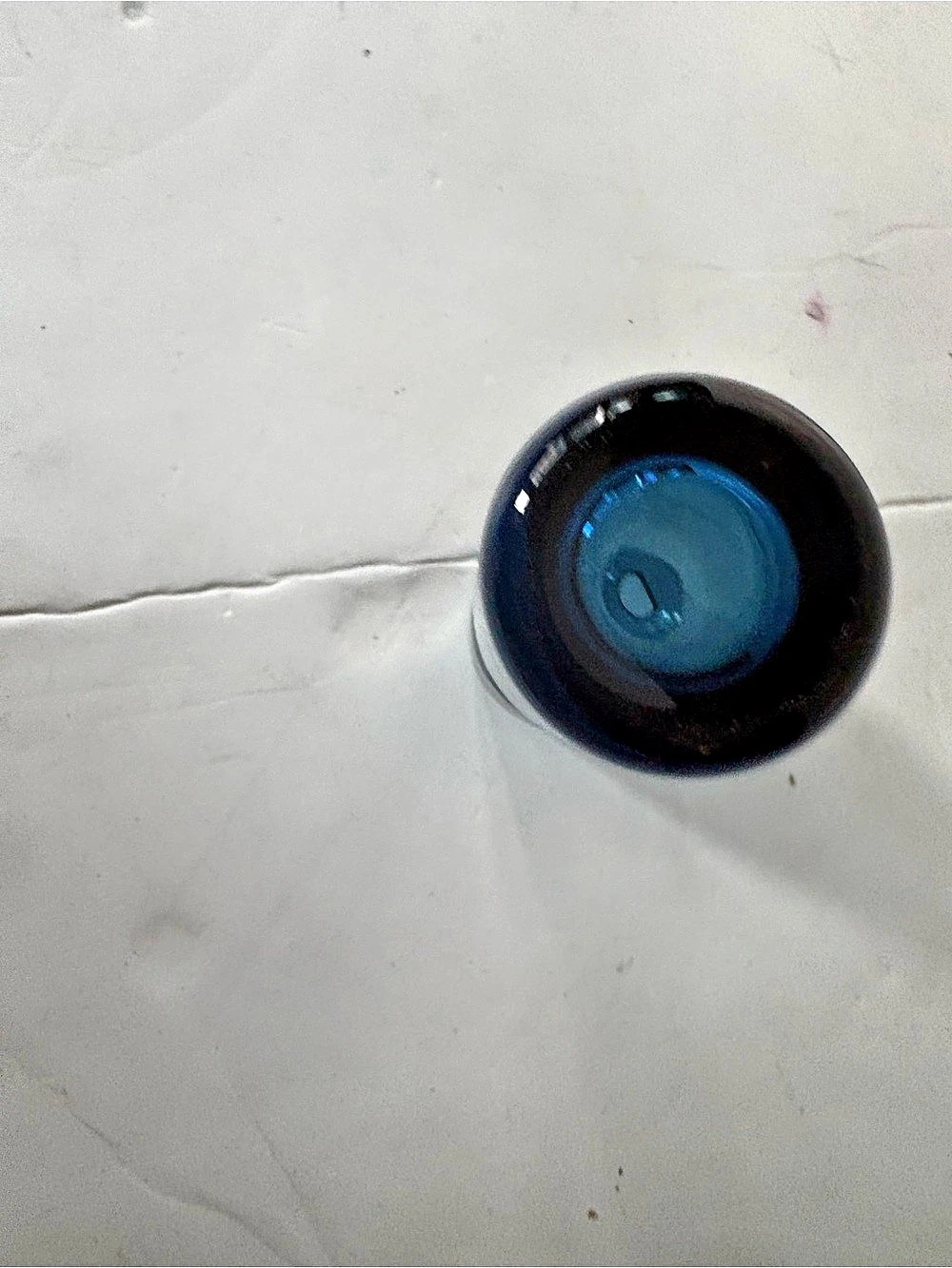 Blue Glass Hourglass Vase - Picture 5 of 6